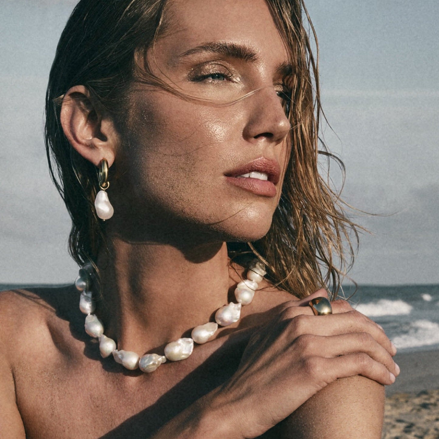 perlas naturales , perlas barrocas y pendientes perlas grandes - Bendita Eva
