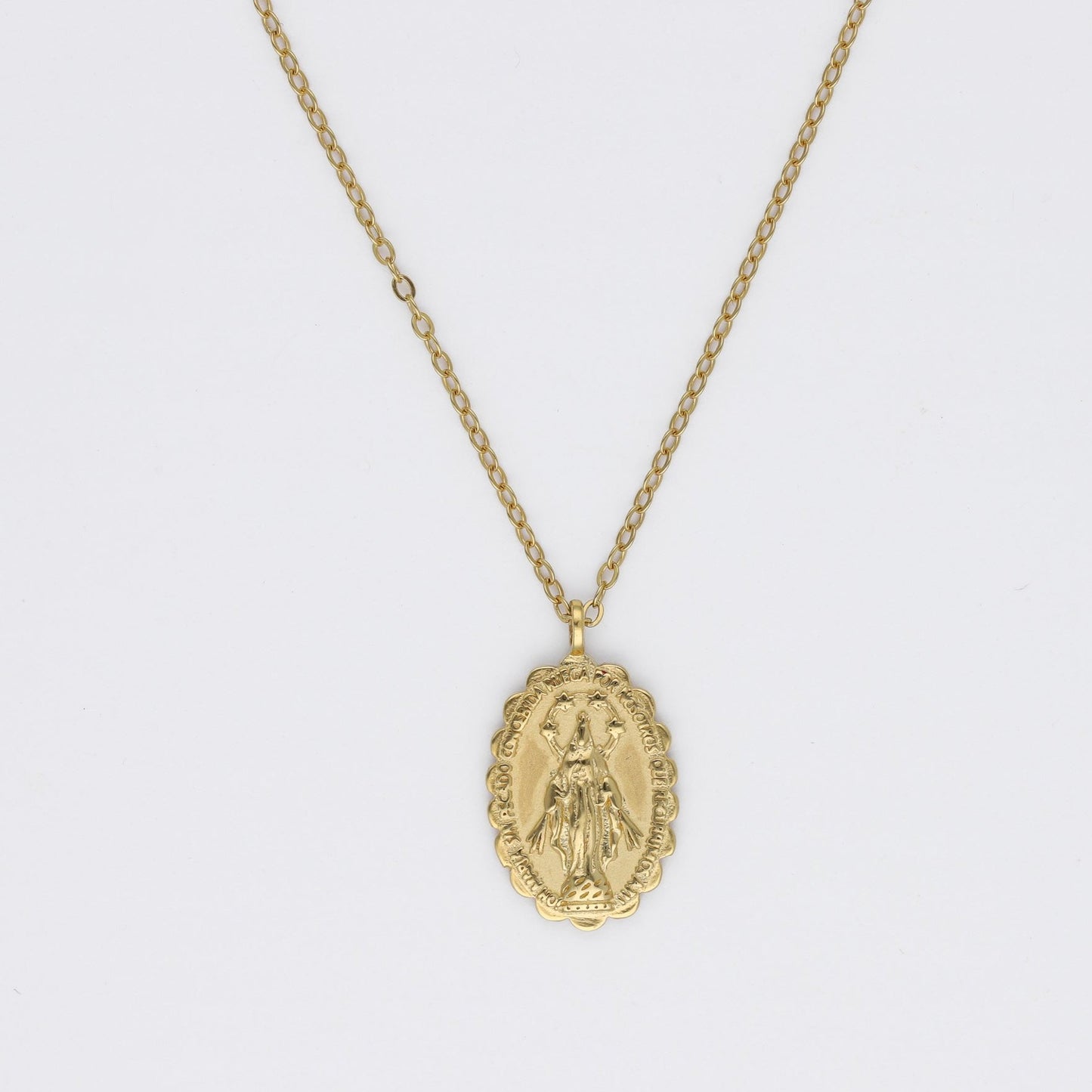 Medalla Virgen de la Milagrosa fabricada en plata de ley 925 y bañaada en oro de 18K-Bendita Eva
