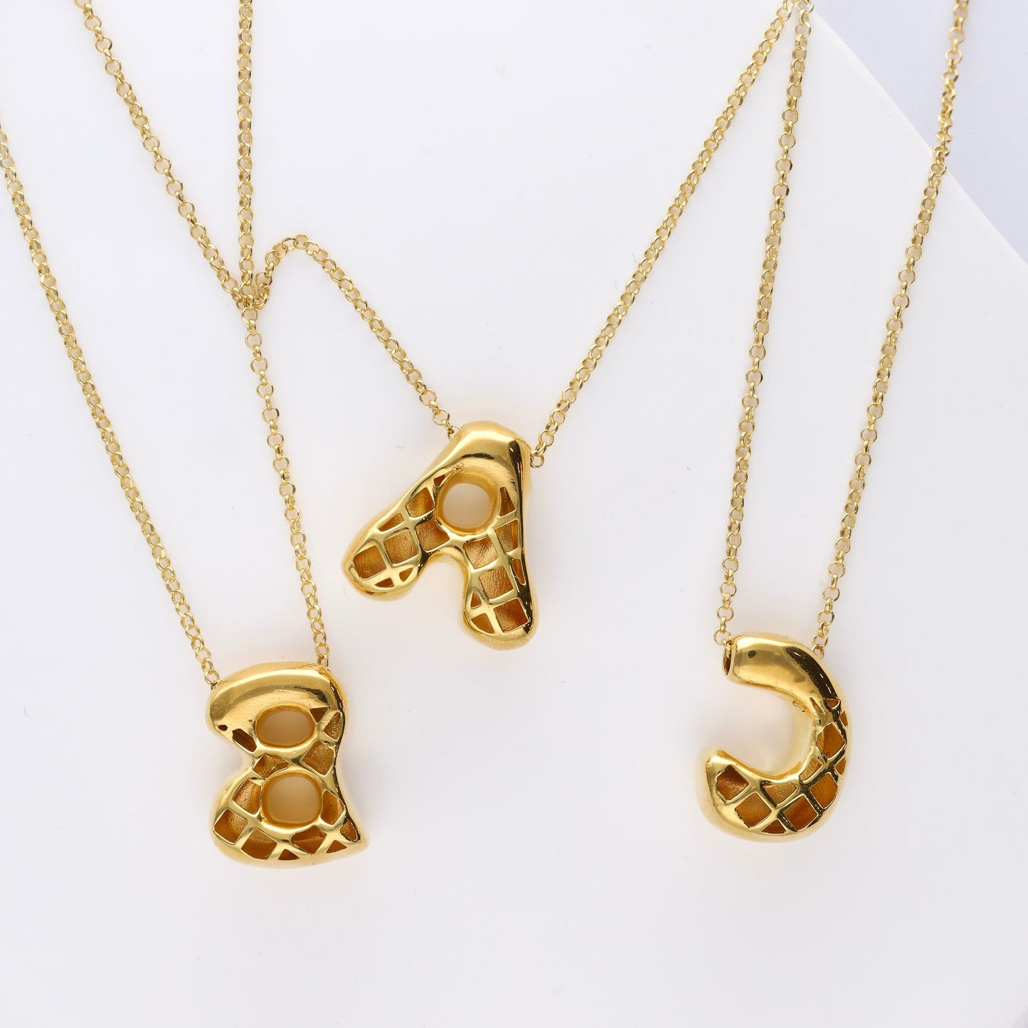 Collar Iniciales Balloon