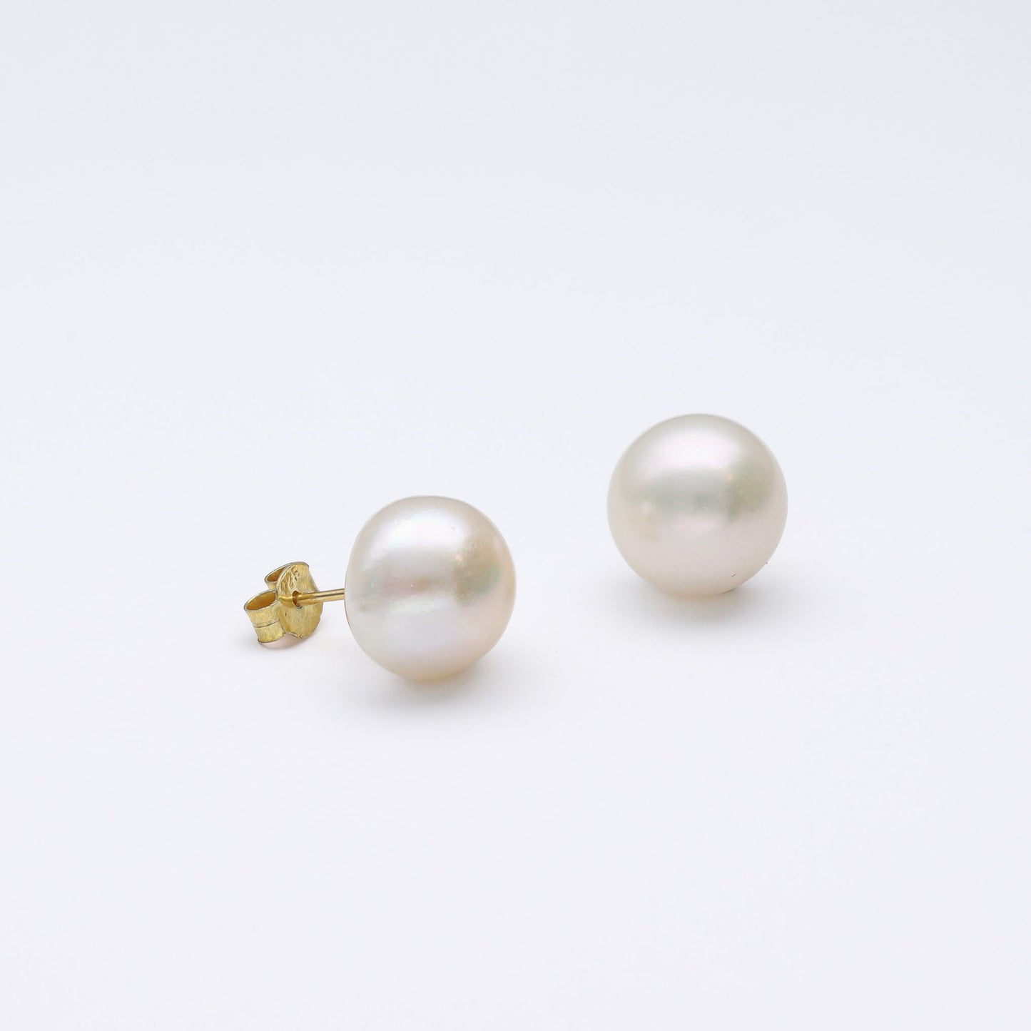 Pendientes boton de perlas redondas naturales de 12-13 mm AAA