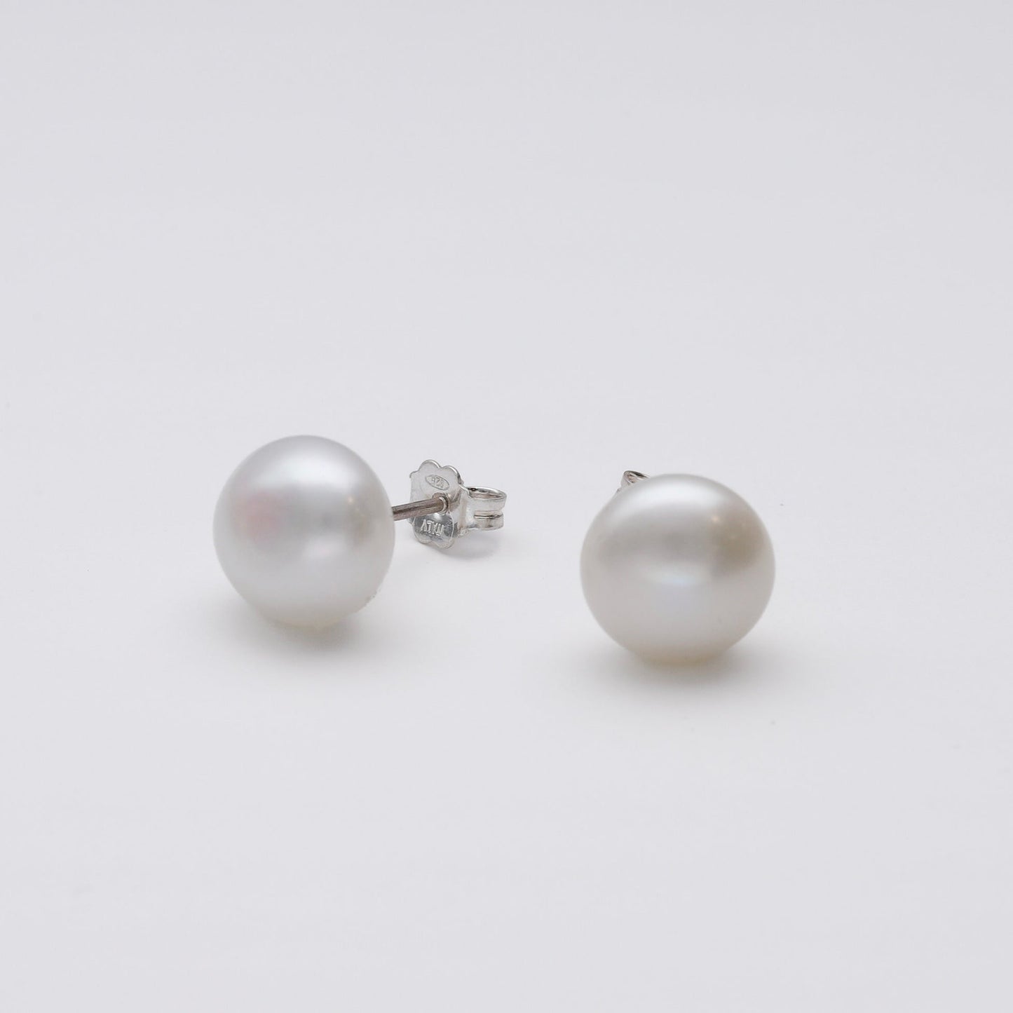Pendientes boton de perlas redondas naturales de 12-13 mm AAA