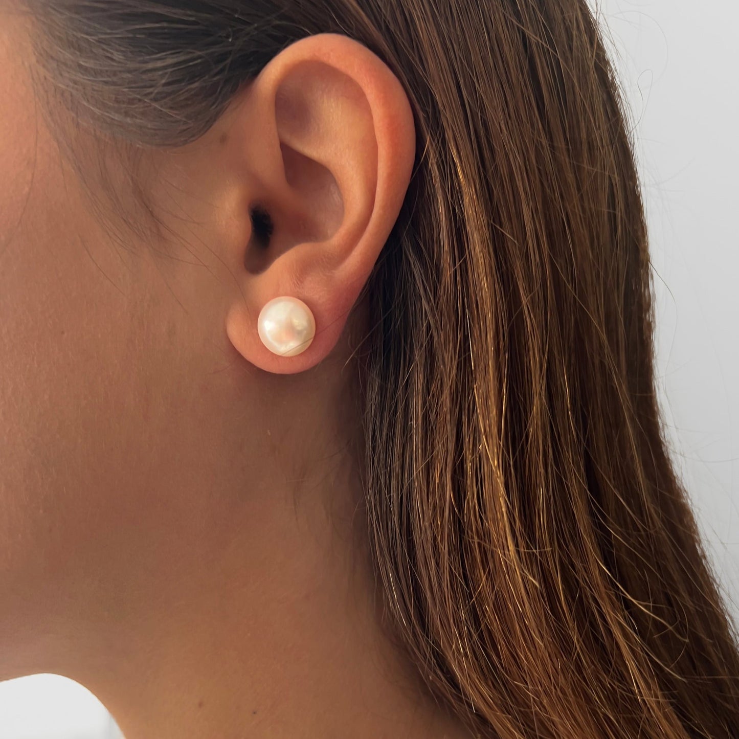 Pendientes boton de perlas redondas naturales de 9-10 mm AAA