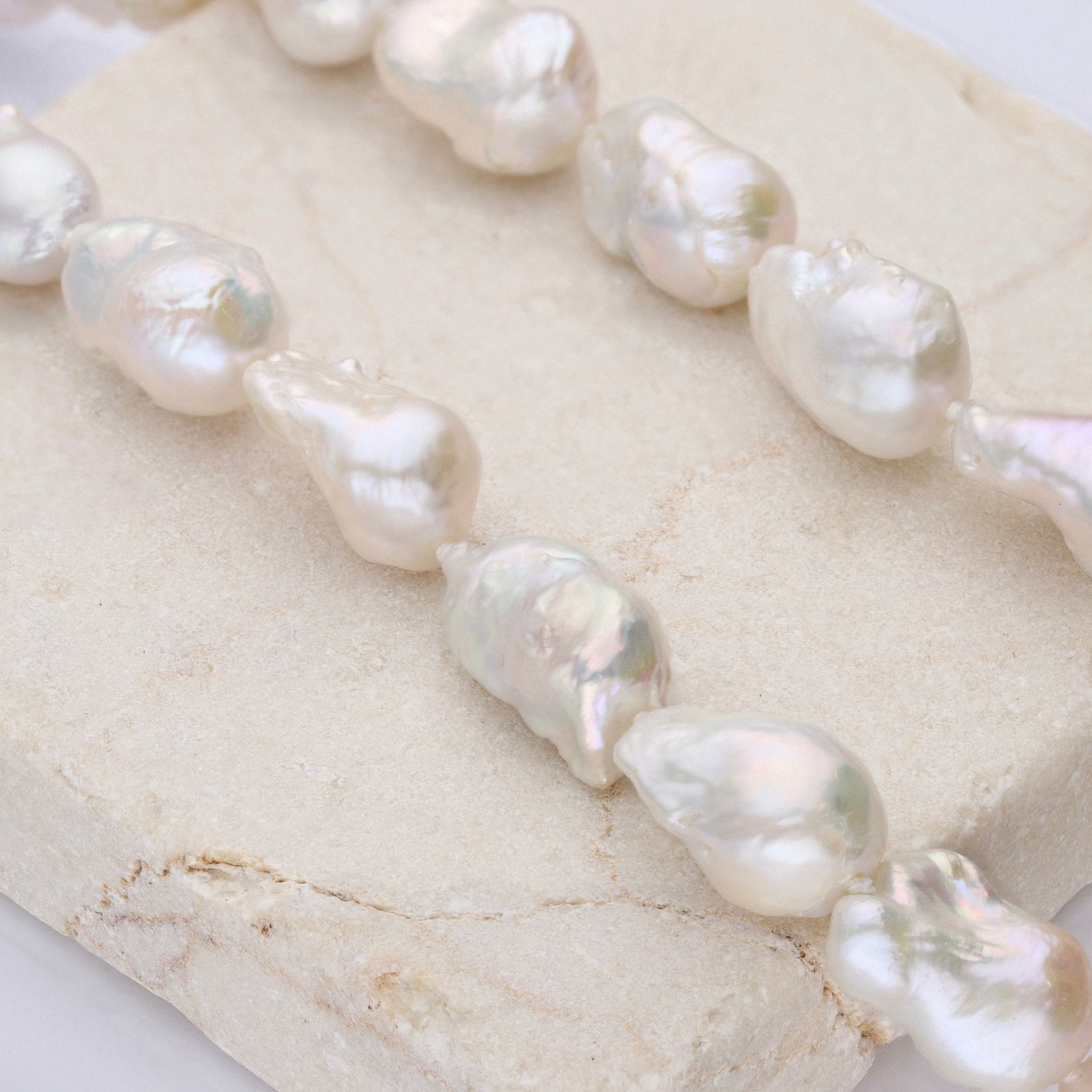 Collar de perlas naturales 9-10 mm mosqueton con cierre ajustable - Bendita Eva