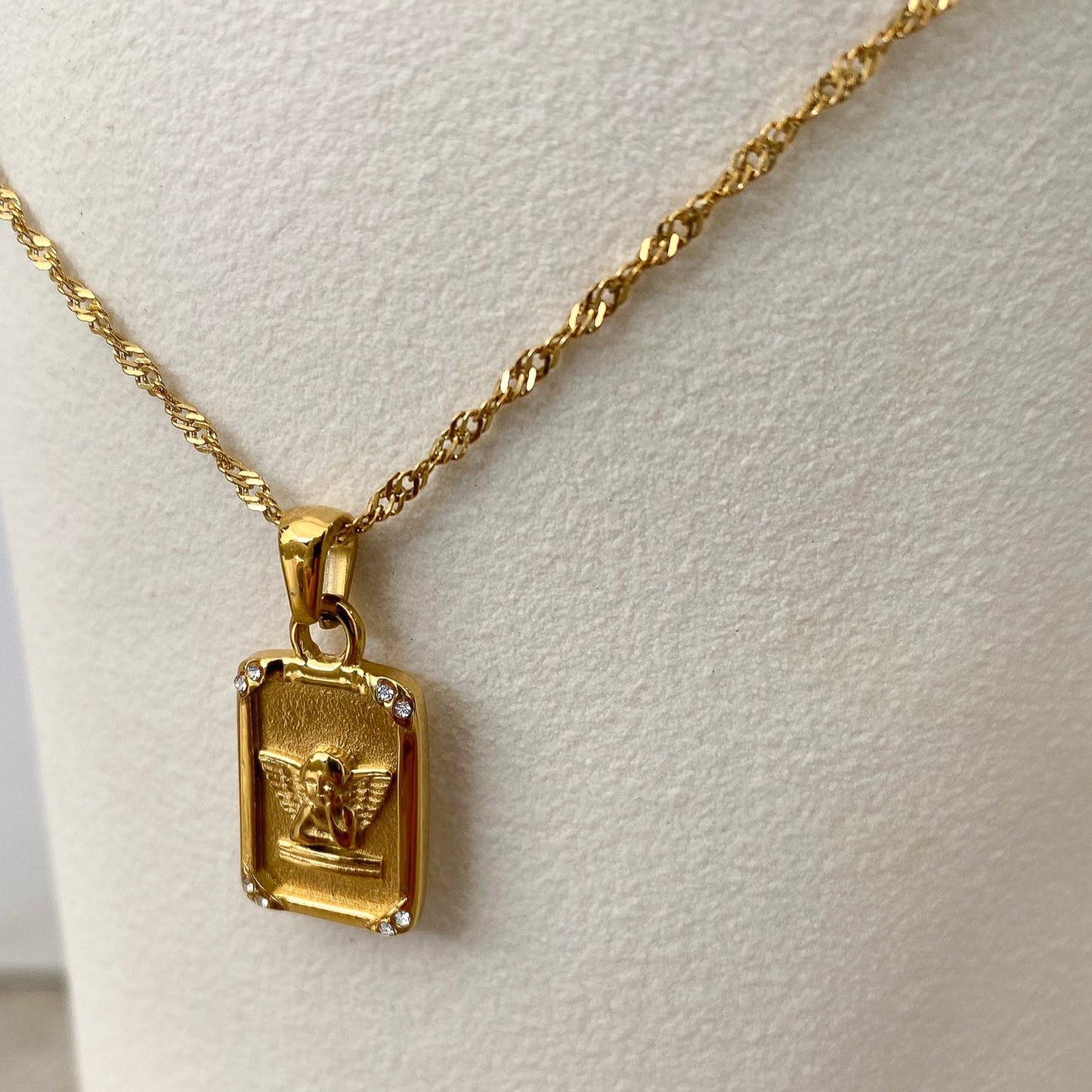 colgante medalla angel de la guarda