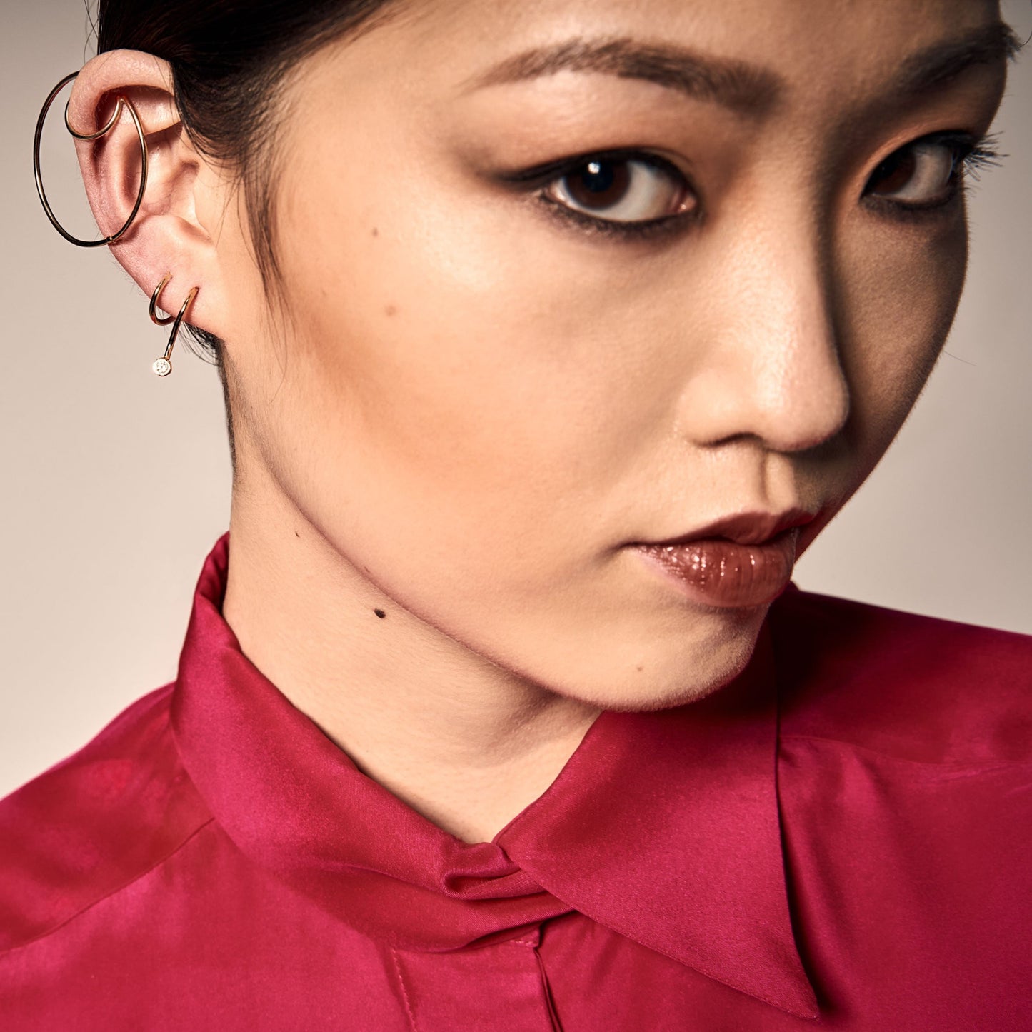 Eva spiral gold earrings