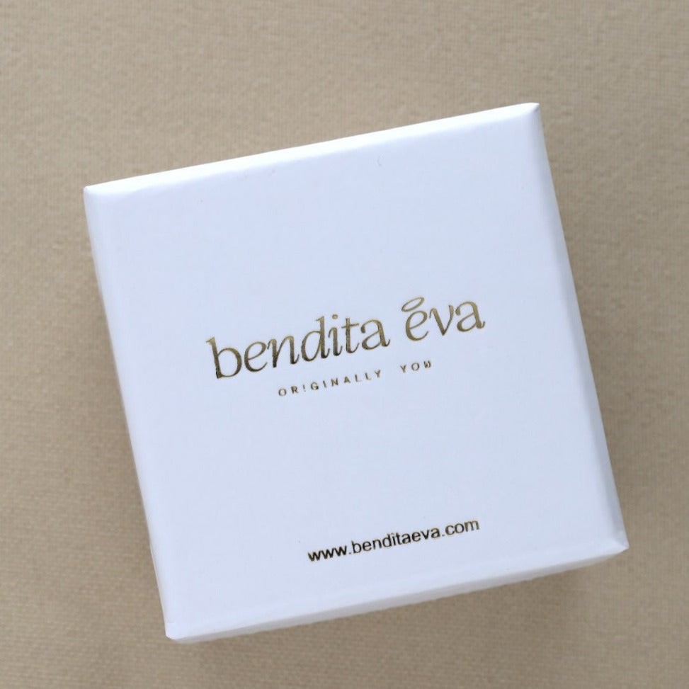 Ear cuff de plata con circonitas Rainbow Bendita Eva