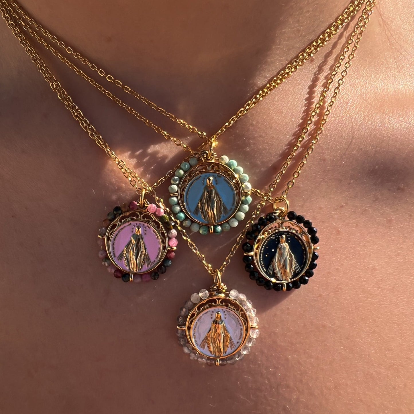 Medalla Virgen Milagrosa Turmalina waterproof - Bendita Eva