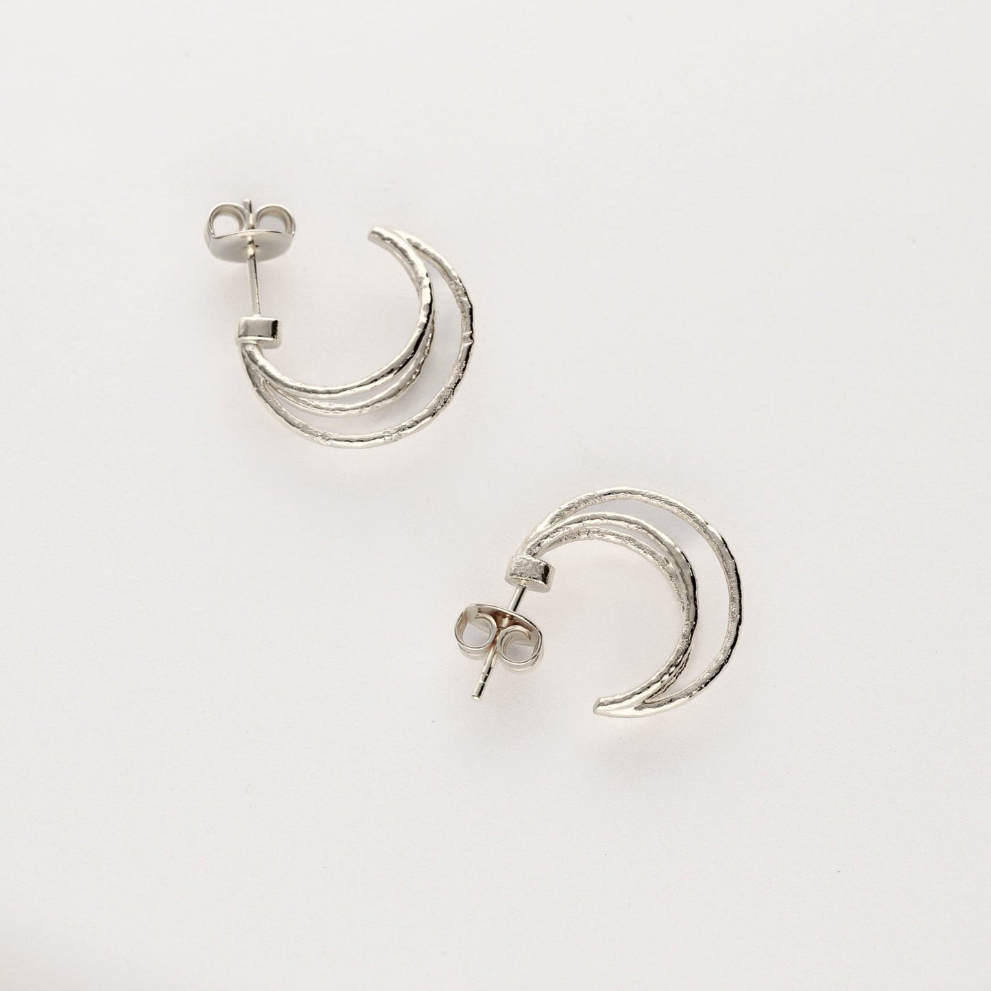 Aros Edna de 25 mm , fabricados en plata de ley 925- Bendita Eva