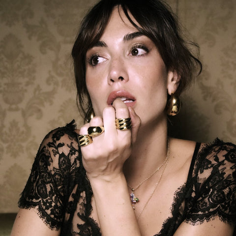 Anillos fabricados en acero inoxidable y bañados en oro de 18K - Bendita Eva