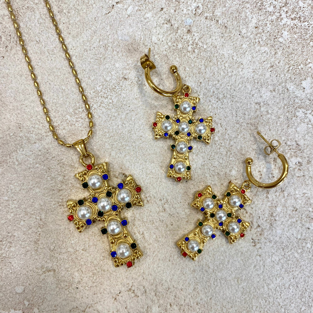 
                      
                        Colgante Cruz con perlas y circonitas
                      
                    