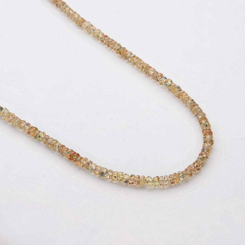 Collar de piedra preciosa Zafiro Padparadscha con cierre reasa de acero y bañado en oro de 18K-Bendita Eva 