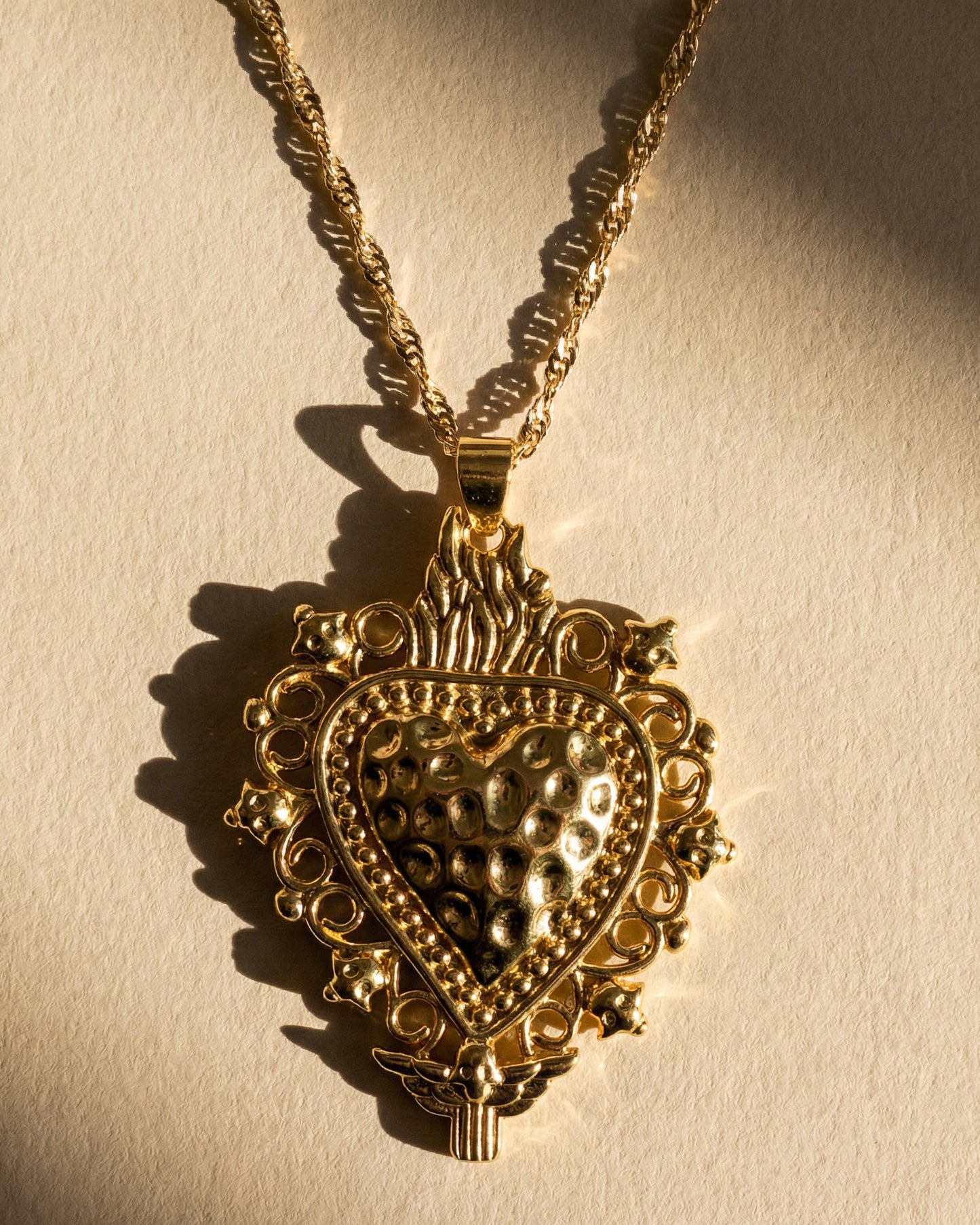 SAGRADO CORAZON . BENDITA EVA
