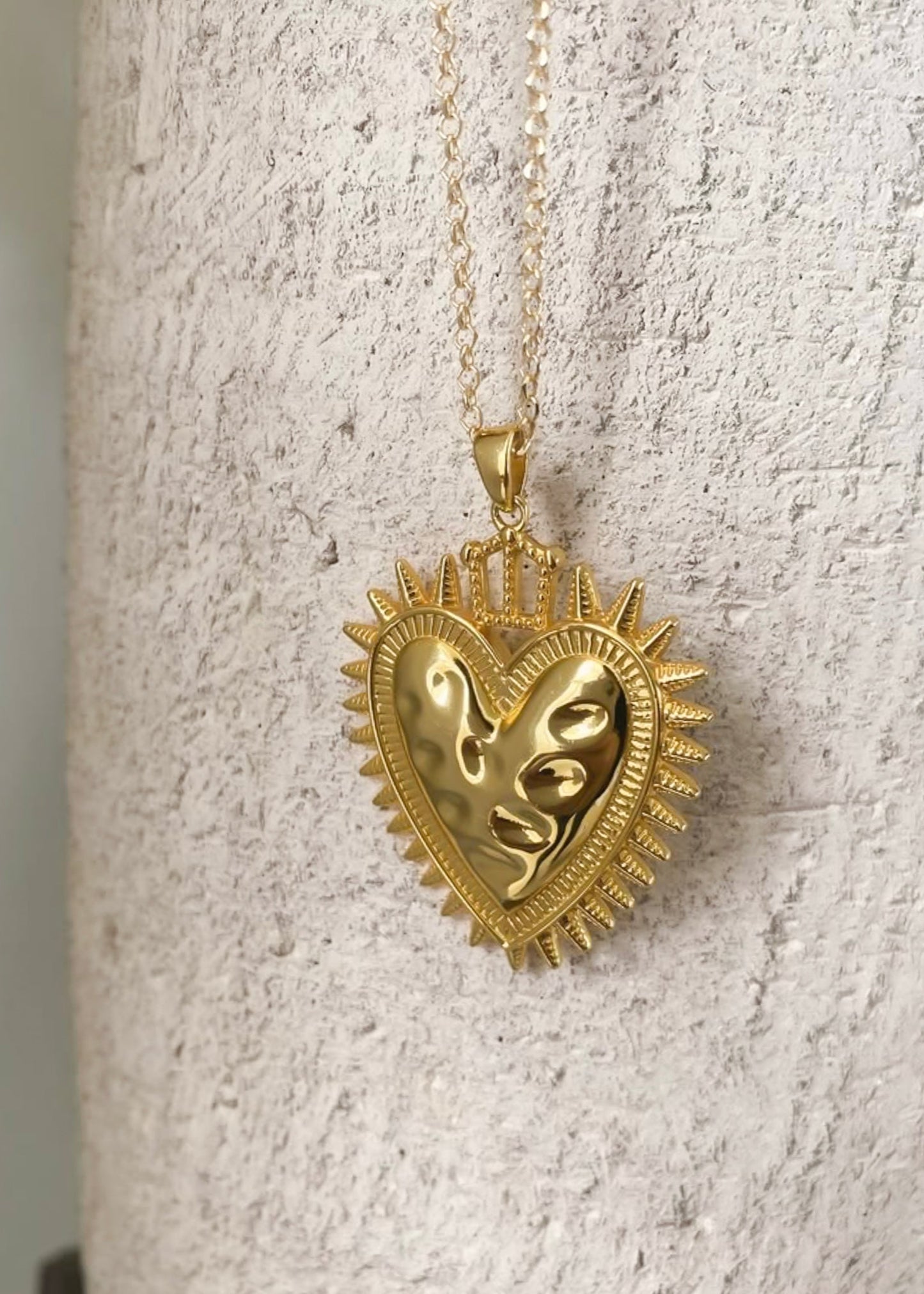 Sagrado Corazon de plata de ley y baño de oro de 18K-Bendita Eva