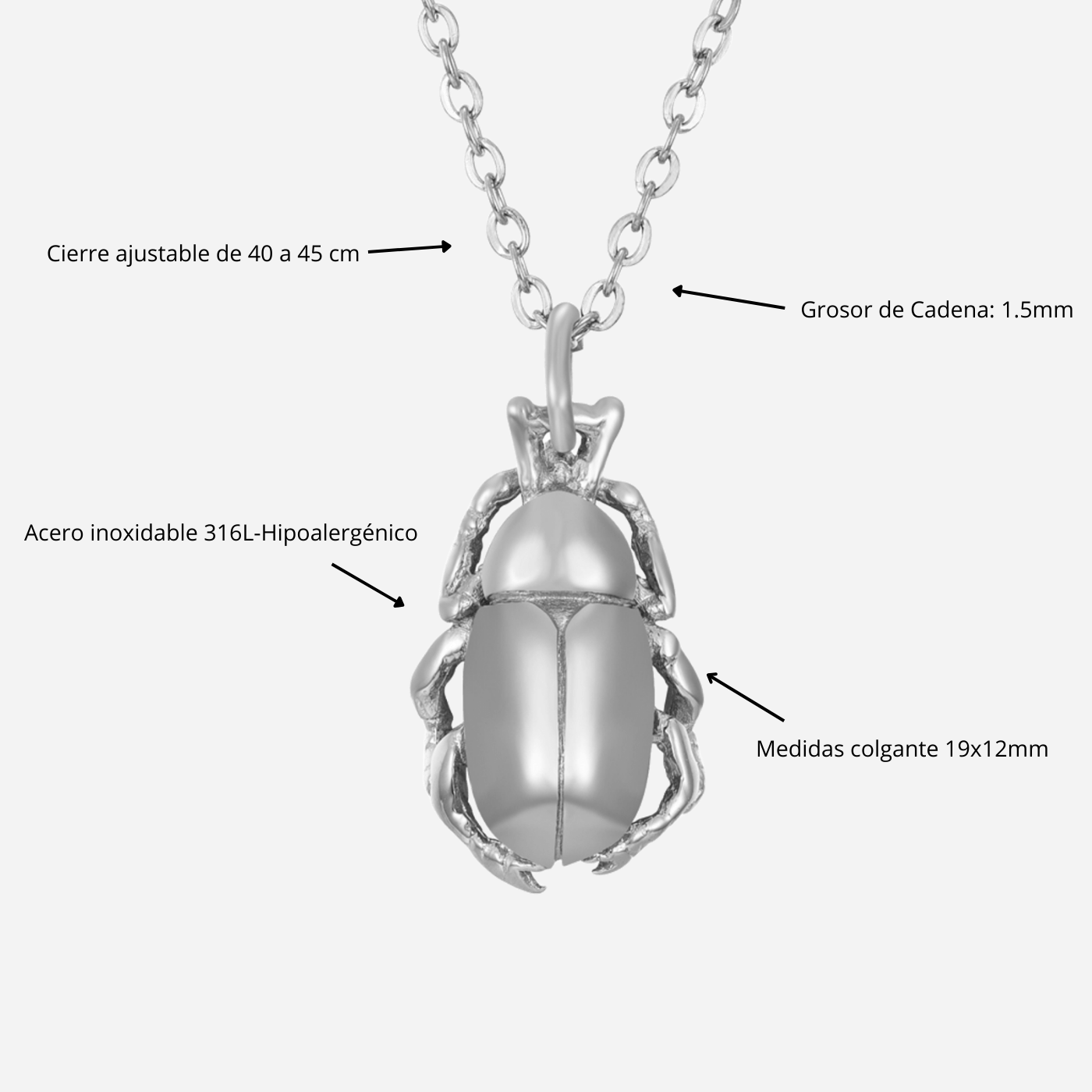 Colgante Escarabajo de Bendita Eva mostrando características: acero inoxidable 316L, waterproof, hipoalergénico, 19x12 mm, cierre ajustable de 40-45 cm