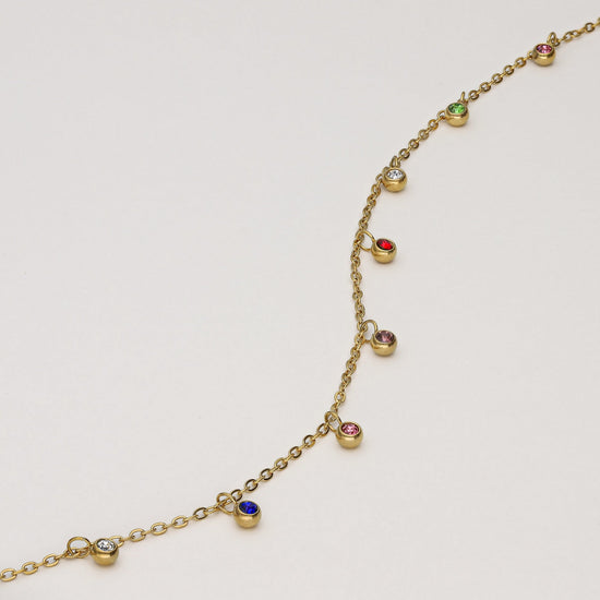 Laden Sie das Bild in den Galerie-Viewer, collar de circonitas colores oro waterproof - Bendita Eva
