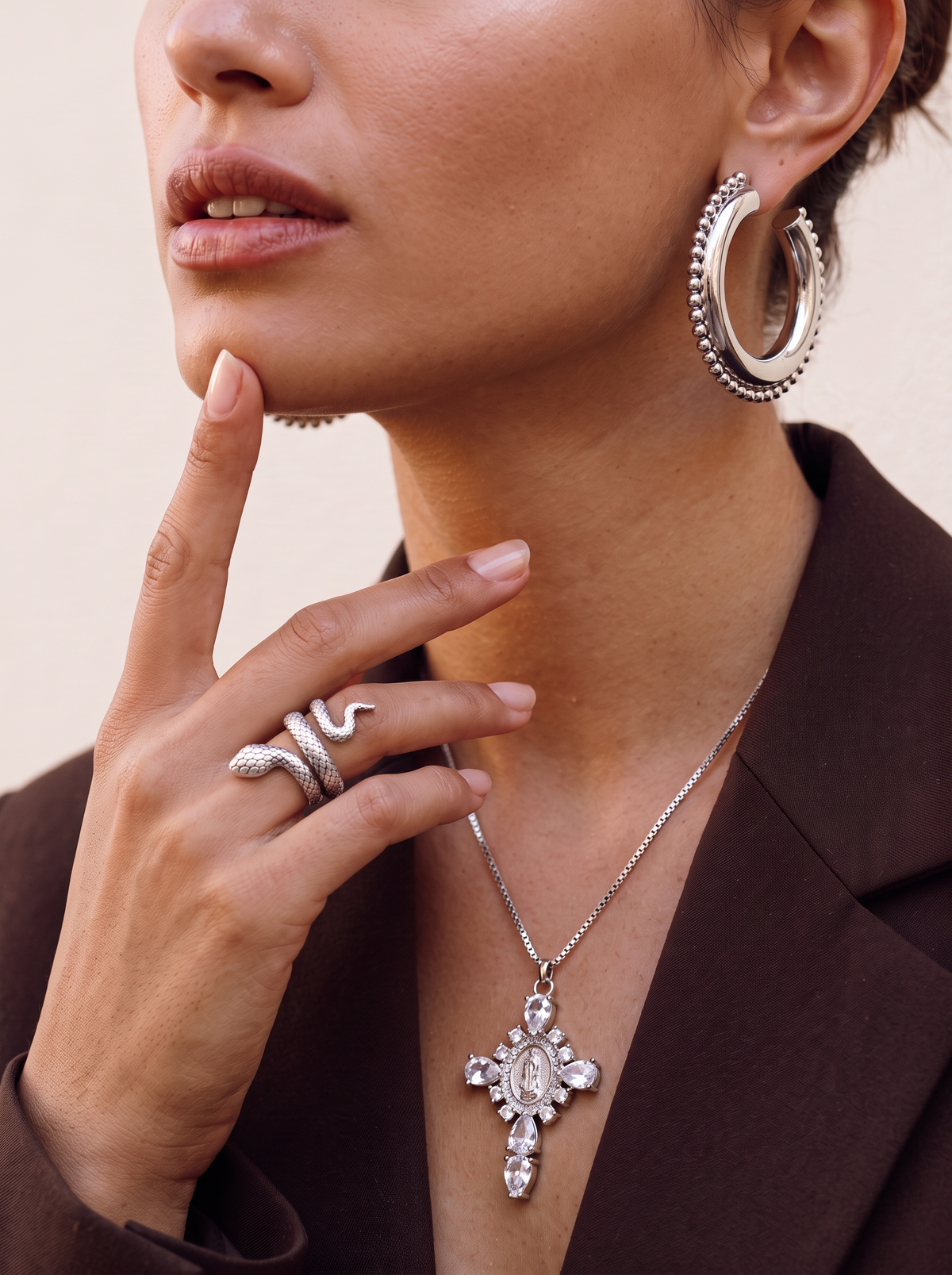 shop the look - Bendita Eva