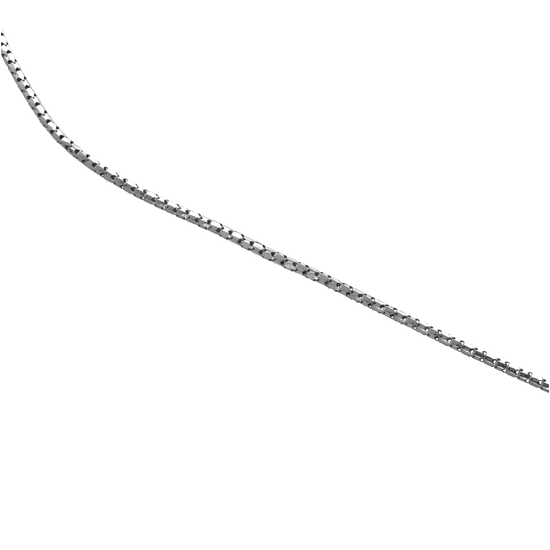 La cadena plata Snake pequeño está disponible en 40 centímetros y cuenta con cierre de mosquetón, la cadena de cordón está fabricada en Plata de Ley 925.