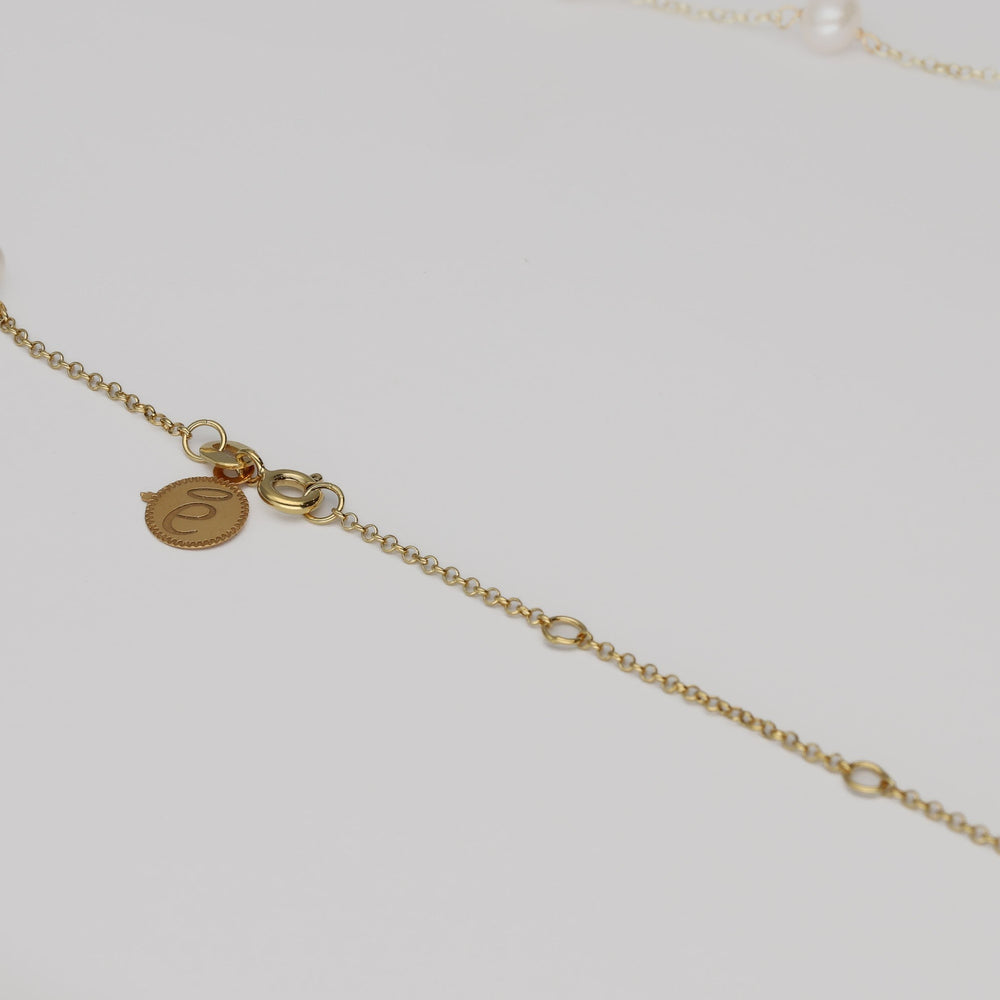 
                      
                        Collar oro Monique
                      
                    