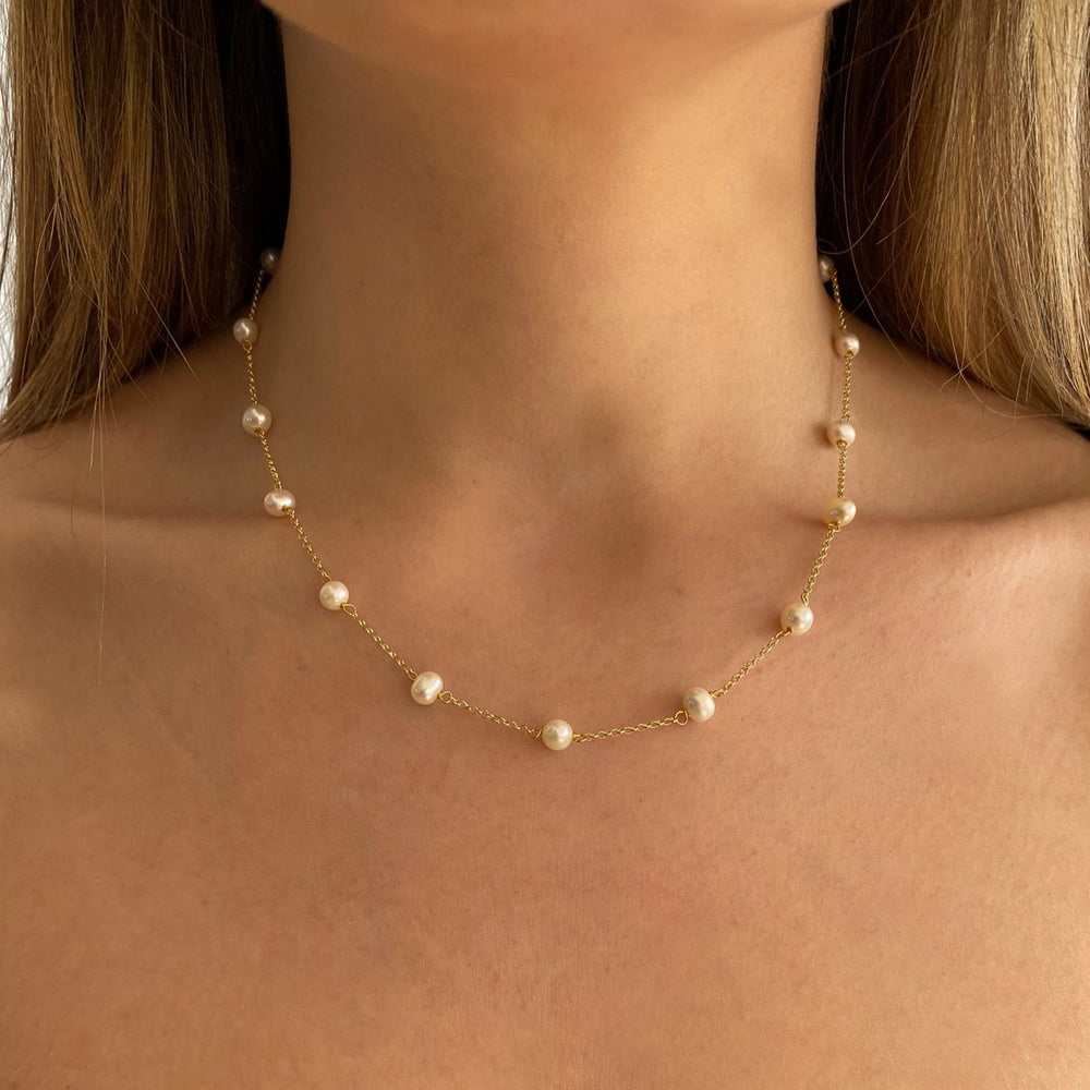 
                      
                        Collar oro Monique
                      
                    